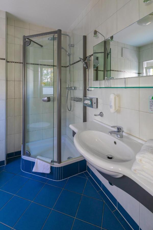 Business Vital Hotel Am Rennsteig Suhl Buitenkant foto