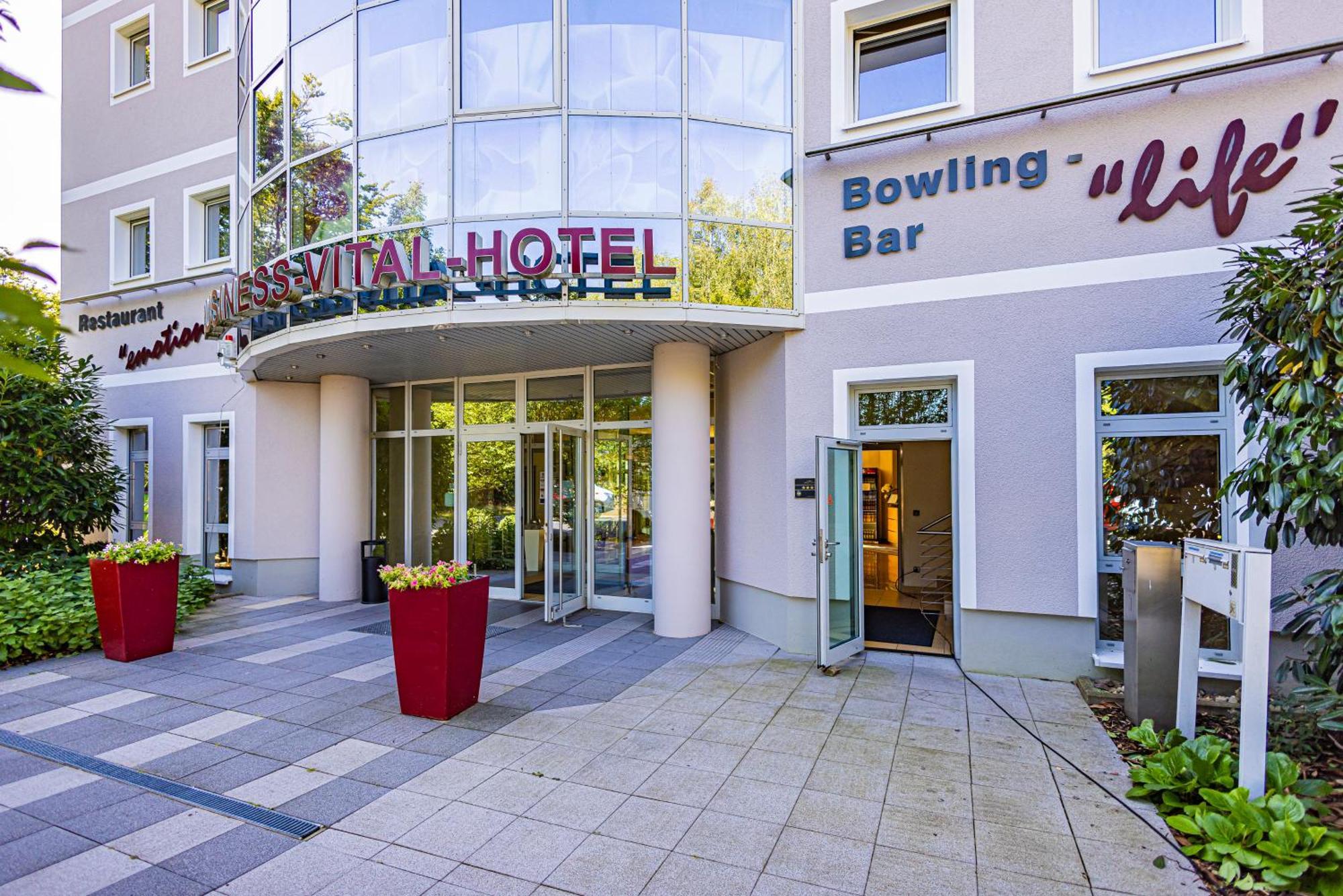 Business Vital Hotel Am Rennsteig Suhl Buitenkant foto