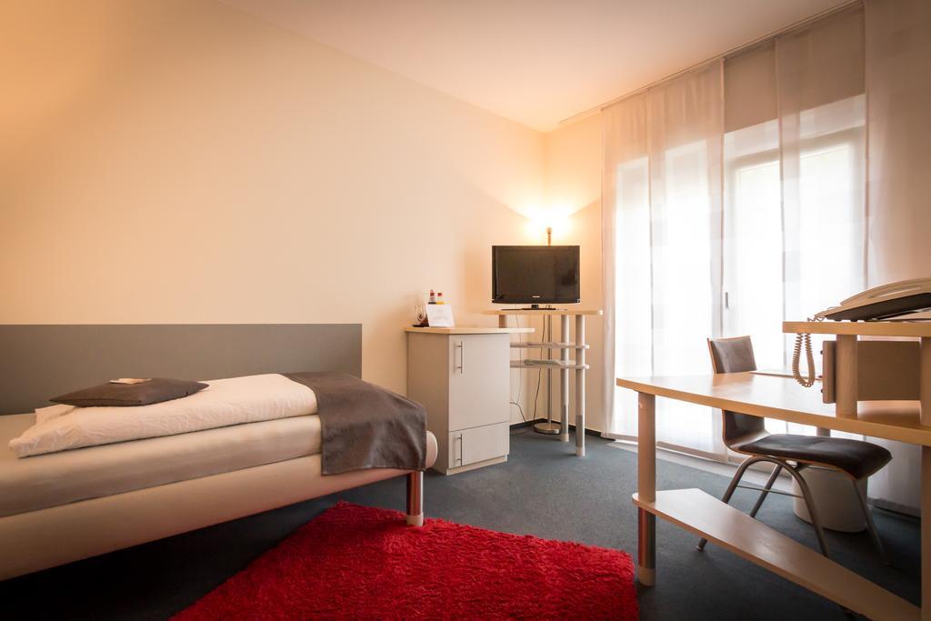 Business Vital Hotel Am Rennsteig Suhl Kamer foto